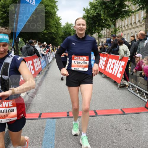 14.06.2026 - REWE Women's Run Strokosch-Dieckow http://msf.ph/oto/9778709 14.06.2026 11:03:22 Ziel 5038, 5039, 5058, 5292, 5293, 5331, 5345, 5367, 5449, 5460, 5557, 5657, 5736, 5750, 5751, 5783, 5784, 5795, 5813, 5867, 5890, 5891, 5957, 5983 meine-sportfotos.de