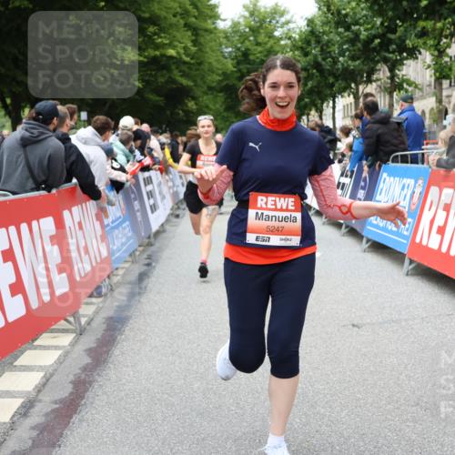 14.06.2026 - REWE Women's Run Strokosch-Dieckow http://msf.ph/oto/9779087 14.06.2026 11:03:00 Ziel 5161, 5243, 5247, 5260, 5373, 5482, 5503, 5528, 5529, 5530, 5567, 5572, 5650, 5688, 6006 meine-sportfotos.de