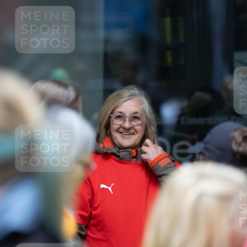 14.06.2026 - REWE Women's Run Michael Strokosch http://msf.ph/oto/9779299 14.06.2026 08:15:56 Laufen  meine-sportfotos.de