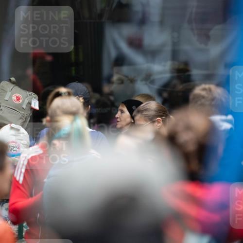 14.06.2026 - REWE Women's Run Michael Strokosch http://msf.ph/oto/9779343 14.06.2026 08:18:10 Laufen 10 meine-sportfotos.de