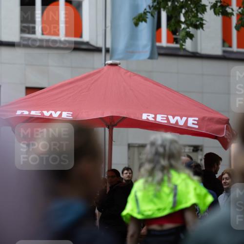 14.06.2026 - REWE Women's Run Michael Strokosch http://msf.ph/oto/9779372 14.06.2026 08:25:42 Laufen  meine-sportfotos.de