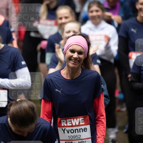 14.06.2026 - REWE Women's Run Michael Strokosch http://msf.ph/oto/9779404 14.06.2026 08:30:34 Laufen 11217, 10952 meine-sportfotos.de
