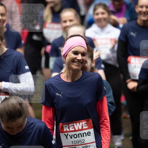 14.06.2026 - REWE Women's Run Michael Strokosch http://msf.ph/oto/9779407 14.06.2026 08:30:34 Laufen 11217, 6577, 10952 meine-sportfotos.de
