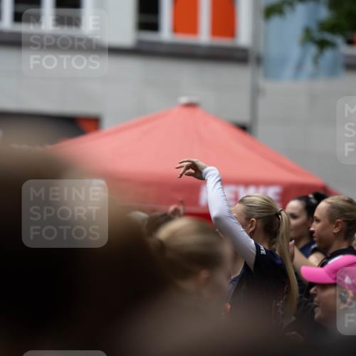 14.06.2026 - REWE Women's Run Michael Strokosch http://msf.ph/oto/9779528 14.06.2026 08:37:08 Laufen  meine-sportfotos.de