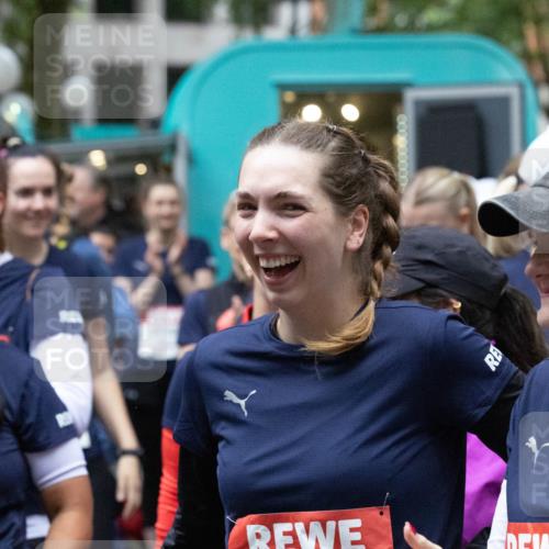 14.06.2026 - REWE Women's Run Michael Strokosch http://msf.ph/oto/9779546 14.06.2026 08:40:14 Laufen  meine-sportfotos.de