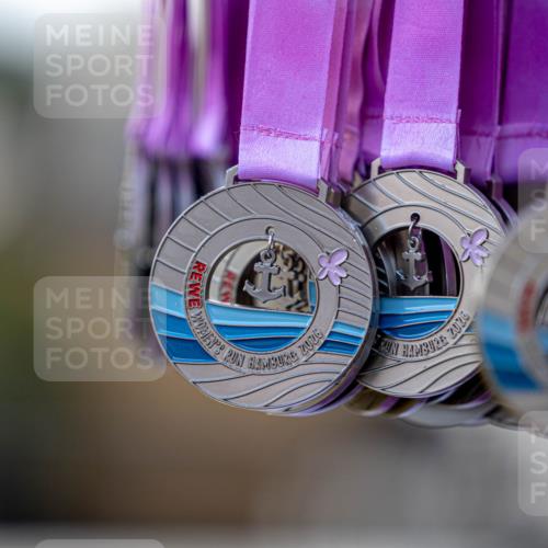 14.06.2026 - REWE Women's Run Michael Strokosch http://msf.ph/oto/9779568 14.06.2026 08:45:28 Laufen 9702, 9202 meine-sportfotos.de