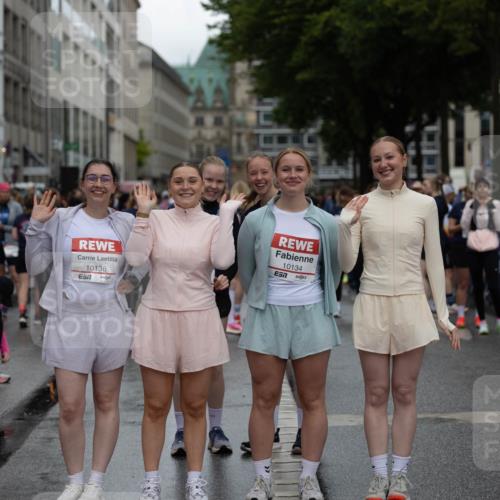 14.06.2026 - REWE Women's Run Michael Strokosch http://msf.ph/oto/9779579 14.06.2026 08:47:42 Laufen 10843, 10136, 10134, 7, 11, 7 meine-sportfotos.de