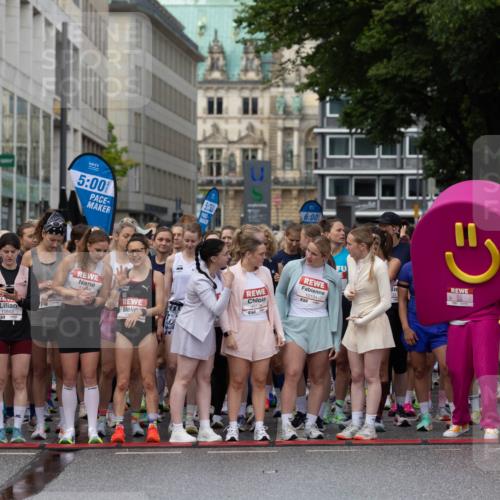 14.06.2026 - REWE Women's Run Michael Strokosch http://msf.ph/oto/9779631 14.06.2026 08:57:37 Laufen 10843, 5, 00, 146, 6, 00, 10134, 11471 meine-sportfotos.de