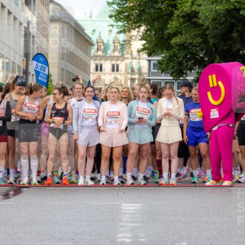 14.06.2026 - REWE Women's Run Michael Strokosch http://msf.ph/oto/9779639 14.06.2026 08:57:46 Laufen 11319, 10843, 5, 00, 10136, 10134, 11471 meine-sportfotos.de