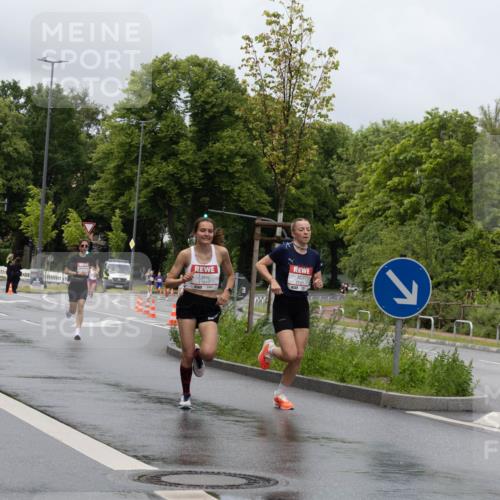 14.06.2026 - REWE Women's Run Michael Strokosch http://msf.ph/oto/9779671 14.06.2026 09:08:14 Laufen  meine-sportfotos.de