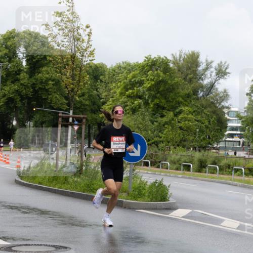 14.06.2026 - REWE Women's Run Michael Strokosch http://msf.ph/oto/9779689 14.06.2026 09:08:18 Laufen 11471 meine-sportfotos.de
