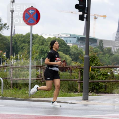 14.06.2026 - REWE Women's Run Michael Strokosch http://msf.ph/oto/9779731 14.06.2026 09:09:30 Laufen 47 meine-sportfotos.de