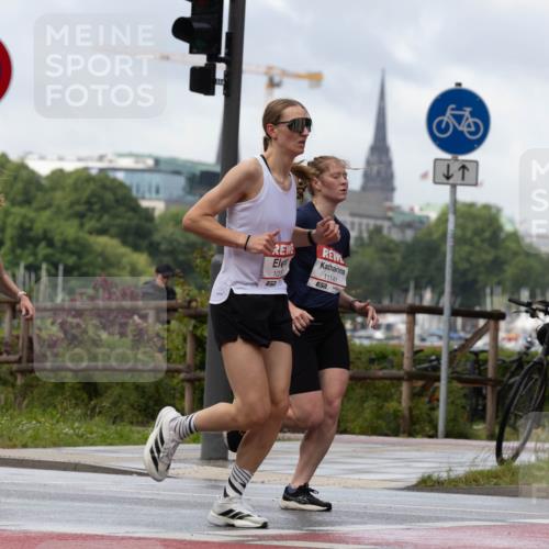 14.06.2026 - REWE Women's Run Michael Strokosch http://msf.ph/oto/9779751 14.06.2026 09:09:37 Laufen 10489, 11141, 10, 57 meine-sportfotos.de