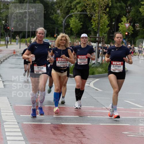 14.06.2026 - REWE Women's Run Michael Strokosch http://msf.ph/oto/9779766 14.06.2026 09:09:58 Laufen 10991, 10488, 10808, 10601 meine-sportfotos.de