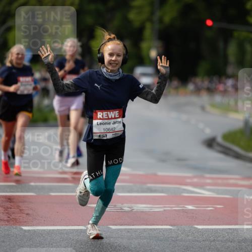 14.06.2026 - REWE Women's Run Michael Strokosch http://msf.ph/oto/9779809 14.06.2026 09:10:11 Laufen 10642 meine-sportfotos.de