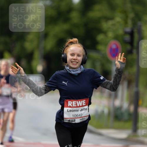14.06.2026 - REWE Women's Run Michael Strokosch http://msf.ph/oto/9779816 14.06.2026 09:10:12 Laufen 10642 meine-sportfotos.de