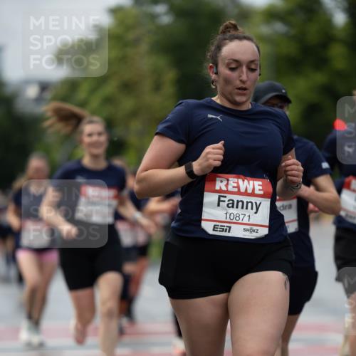 14.06.2026 - REWE Women's Run Michael Strokosch http://msf.ph/oto/9779841 14.06.2026 09:10:27 Laufen 10871 meine-sportfotos.de