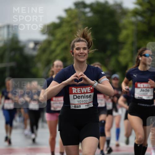 14.06.2026 - REWE Women's Run Michael Strokosch http://msf.ph/oto/9779842 14.06.2026 09:10:28 Laufen 10102, 10995 meine-sportfotos.de