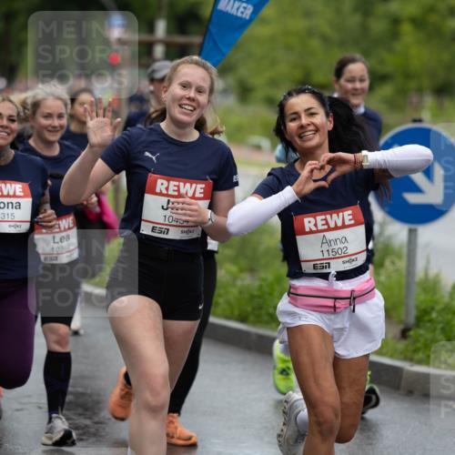 14.06.2026 - REWE Women's Run Michael Strokosch http://msf.ph/oto/9779883 14.06.2026 09:11:22 Laufen 11315, 10364, 57, 1045, 11502, 57 meine-sportfotos.de