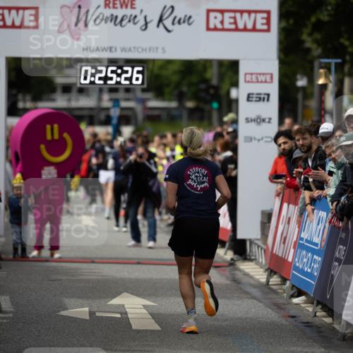 14.06.2026 - REWE Women's Run Michael Strokosch http://msf.ph/oto/9781017 14.06.2026 10:55:58 Laufen 0, 25, 26, 57 meine-sportfotos.de