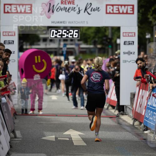 14.06.2026 - REWE Women's Run Michael Strokosch http://msf.ph/oto/9781019 14.06.2026 10:55:58 Laufen 5, 0, 25, 26, 345 meine-sportfotos.de