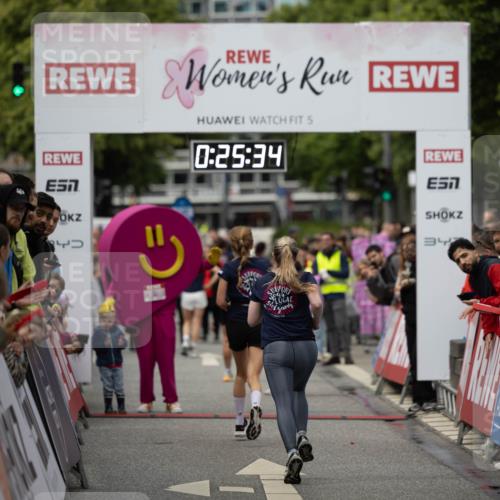 14.06.2026 - REWE Women's Run Michael Strokosch http://msf.ph/oto/9781057 14.06.2026 10:56:06 Laufen 5, 0, 25, 34 meine-sportfotos.de