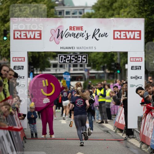 14.06.2026 - REWE Women's Run Michael Strokosch http://msf.ph/oto/9781069 14.06.2026 10:56:08 Laufen 5, 0, 25, 35, 3 meine-sportfotos.de