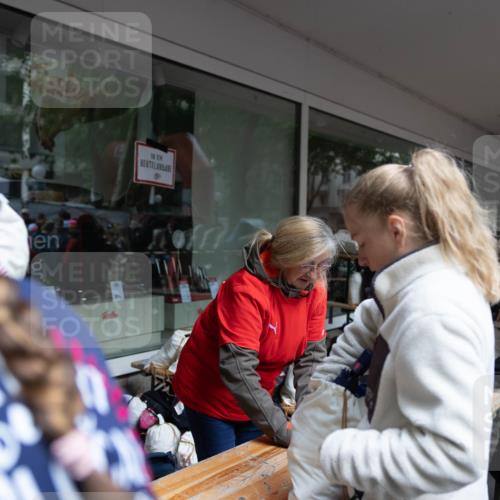 14.06.2026 - REWE Women's Run Michael Strokosch http://msf.ph/oto/9781216 14.06.2026 08:25:19 Laufen 201, 10 meine-sportfotos.de