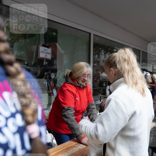 14.06.2026 - REWE Women's Run Michael Strokosch http://msf.ph/oto/9781233 14.06.2026 08:25:20 Laufen 10 meine-sportfotos.de