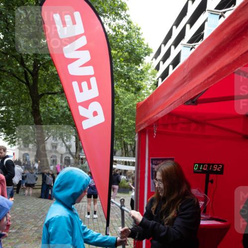 14.06.2026 - REWE Women's Run Michael Strokosch http://msf.ph/oto/9781245 14.06.2026 08:28:59 Laufen 010192 meine-sportfotos.de