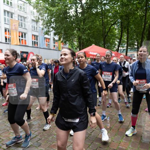 14.06.2026 - REWE Women's Run Michael Strokosch http://msf.ph/oto/9781320 14.06.2026 08:33:08 Laufen 789, 0884, 3871, 10594, 10567 meine-sportfotos.de