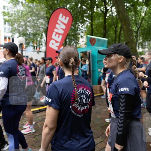 14.06.2026 - REWE Women's Run Michael Strokosch http://msf.ph/oto/9781393 14.06.2026 08:35:40 Laufen 10004, 002 meine-sportfotos.de