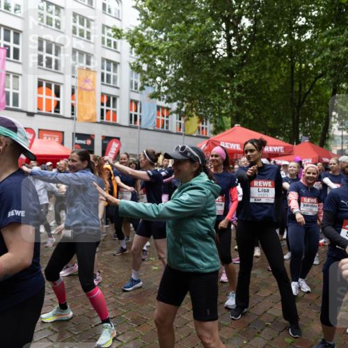 14.06.2026 - REWE Women's Run Michael Strokosch http://msf.ph/oto/9781513 14.06.2026 08:39:20 Laufen 11373, 10682, 1332, 10199, 7 meine-sportfotos.de