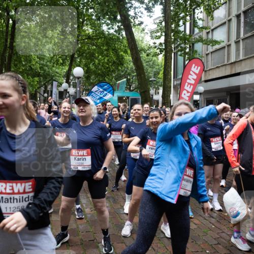 14.06.2026 - REWE Women's Run Michael Strokosch http://msf.ph/oto/9781524 14.06.2026 08:39:24 Laufen 11258, 7, 00, 11036, 1068, 10, 577, 257, 100, 10048 meine-sportfotos.de