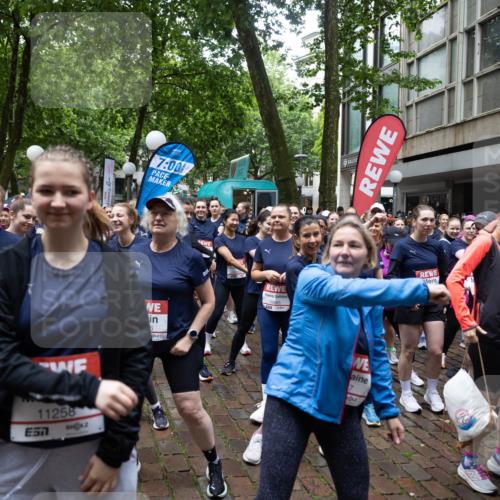 14.06.2026 - REWE Women's Run Michael Strokosch http://msf.ph/oto/9781533 14.06.2026 08:39:24 Laufen 10019, 113, 6517, 11258, 7, 7, 00, 1004, 571 meine-sportfotos.de