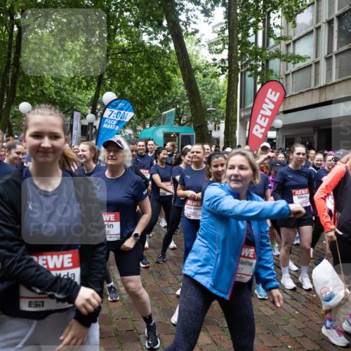 14.06.2026 - REWE Women's Run Michael Strokosch http://msf.ph/oto/9781536 14.06.2026 08:39:24 Laufen 0019, 11332, 7, 7, 00, 36, 57, 100, 577 meine-sportfotos.de