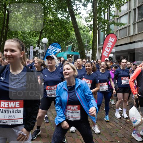 14.06.2026 - REWE Women's Run Michael Strokosch http://msf.ph/oto/9781542 14.06.2026 08:39:24 Laufen 7, 00, 11258, 11036, 11257, 577 meine-sportfotos.de