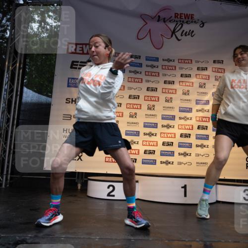 14.06.2026 - REWE Women's Run Michael Strokosch http://msf.ph/oto/9781638 14.06.2026 08:39:41 Laufen 3, 3, 3, 34, 4, 7, 5, 5, 5, 5, 34, 7, 34, 5, 2, 3 meine-sportfotos.de