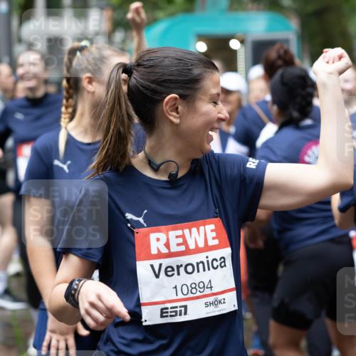 14.06.2026 - REWE Women's Run Michael Strokosch http://msf.ph/oto/9781657 14.06.2026 08:39:53 Laufen 10894 meine-sportfotos.de
