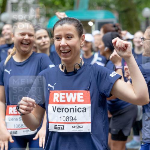 14.06.2026 - REWE Women's Run Michael Strokosch http://msf.ph/oto/9781667 14.06.2026 08:39:54 Laufen 10685, 7, 10894, 57 meine-sportfotos.de