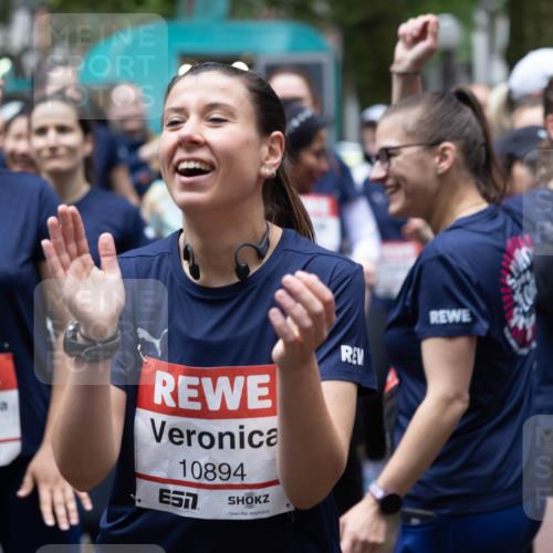 14.06.2026 - REWE Women's Run Michael Strokosch http://msf.ph/oto/9781721 14.06.2026 08:39:57 Laufen 10685, 10894 meine-sportfotos.de