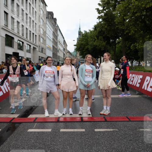 14.06.2026 - REWE Women's Run Michael Strokosch http://msf.ph/oto/9781782 14.06.2026 08:48:20 Laufen 10843, 10136 meine-sportfotos.de