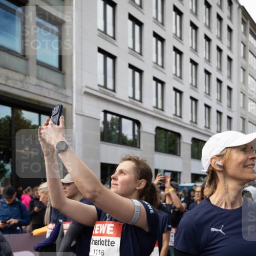 14.06.2026 - REWE Women's Run Michael Strokosch http://msf.ph/oto/9781831 14.06.2026 08:52:00 Laufen 3, 1116, 0, 10604 meine-sportfotos.de