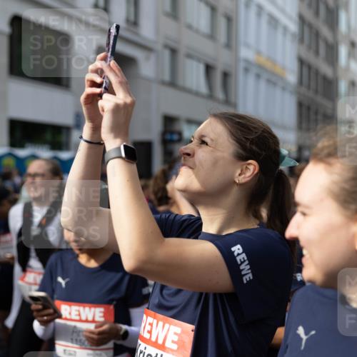 14.06.2026 - REWE Women's Run Michael Strokosch http://msf.ph/oto/9781874 14.06.2026 08:52:18 Laufen 1150 meine-sportfotos.de