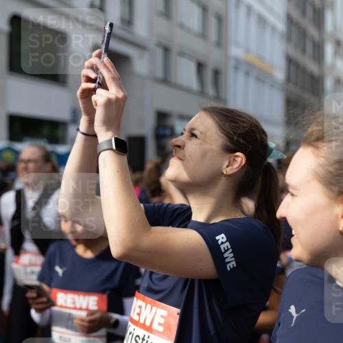 14.06.2026 - REWE Women's Run Michael Strokosch http://msf.ph/oto/9781879 14.06.2026 08:52:18 Laufen  meine-sportfotos.de