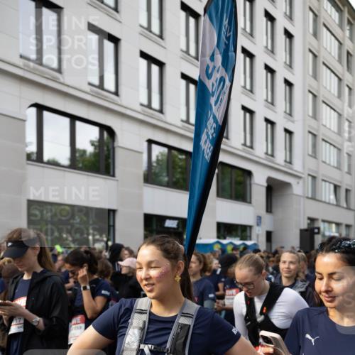 14.06.2026 - REWE Women's Run Michael Strokosch http://msf.ph/oto/9781903 14.06.2026 08:52:27 Laufen 17, 11501, 11502 meine-sportfotos.de