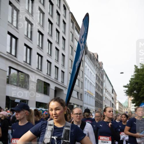 14.06.2026 - REWE Women's Run Michael Strokosch http://msf.ph/oto/9781917 14.06.2026 08:52:34 Laufen 10794, 577, 11501, 11148, 11467 meine-sportfotos.de