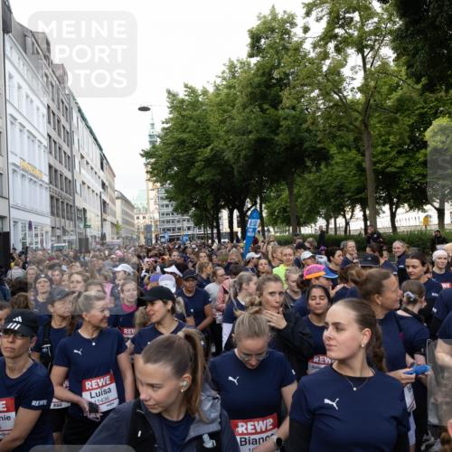 14.06.2026 - REWE Women's Run Michael Strokosch http://msf.ph/oto/9781981 14.06.2026 08:53:04 Laufen 1245, 11436, 6, 00, 10 meine-sportfotos.de
