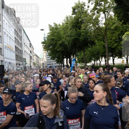 14.06.2026 - REWE Women's Run Michael Strokosch http://msf.ph/oto/9781985 14.06.2026 08:53:04 Laufen 1245, 7, 11436, 10478 meine-sportfotos.de