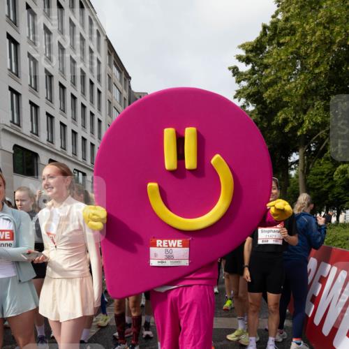 14.06.2026 - REWE Women's Run Michael Strokosch http://msf.ph/oto/9782031 14.06.2026 08:55:35 Laufen 11, 385, 11471, 57 meine-sportfotos.de